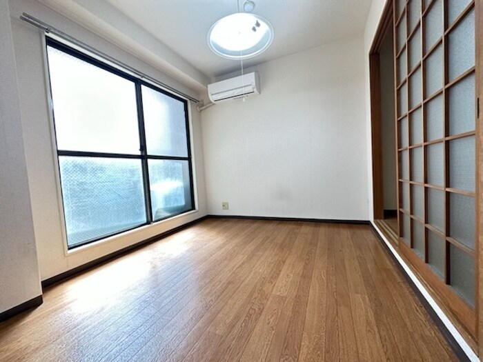 物件内観写真17　(居室)