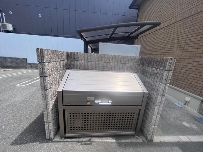 物件外観写真6　(建物設備)