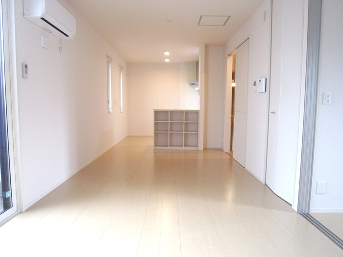 物件内観写真11　(居室)