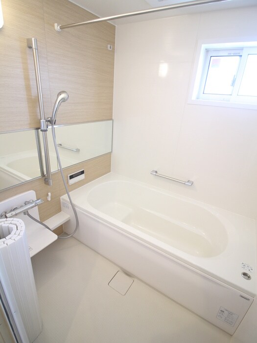 物件内観写真10　(バス／シャワールーム等)