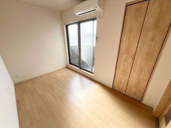 物件内観写真10　(居室)