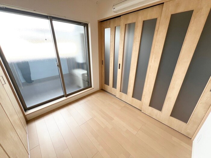 物件内観写真11　(居室)