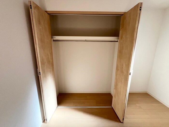 物件内観写真15　(収納)