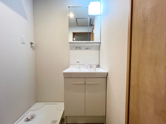 物件内観写真16　(洗面)