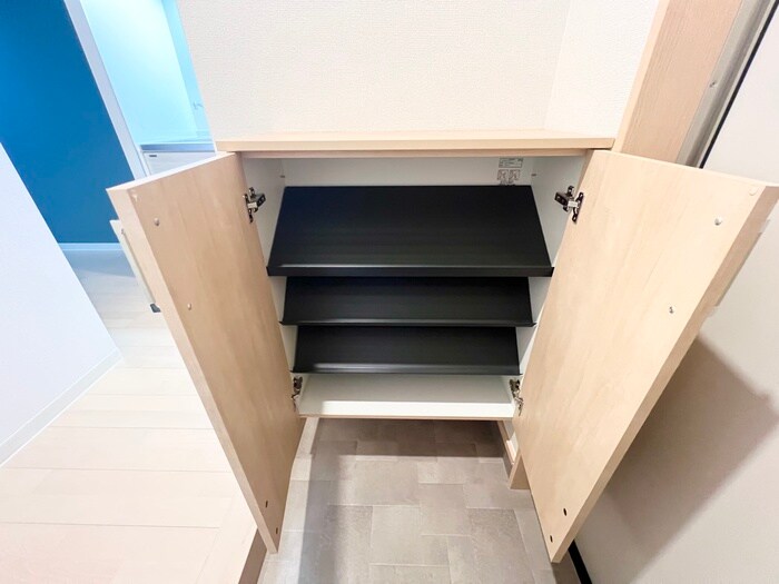 物件内観写真17　(靴箱)