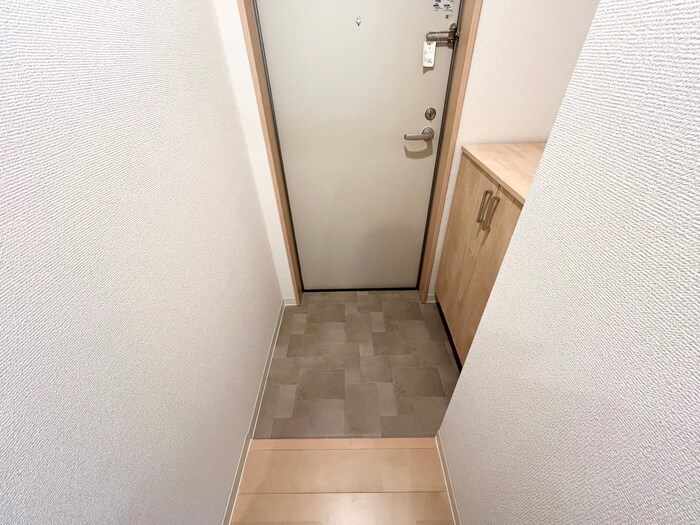 物件内観写真20　(玄関)