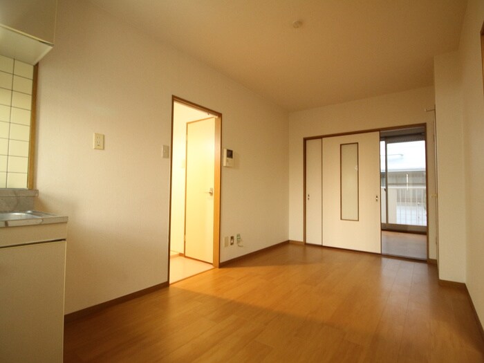 物件内観写真17　(居室)