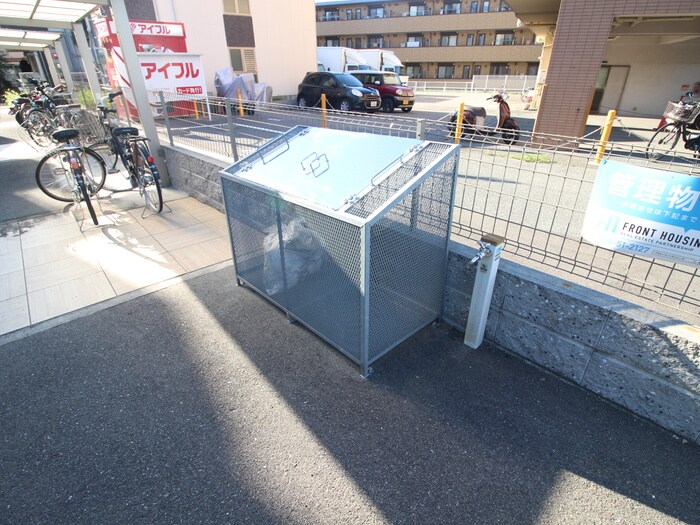 物件外観写真3　(建物設備)