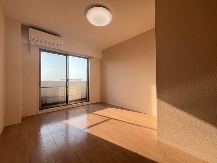 物件内観写真9　(居室)