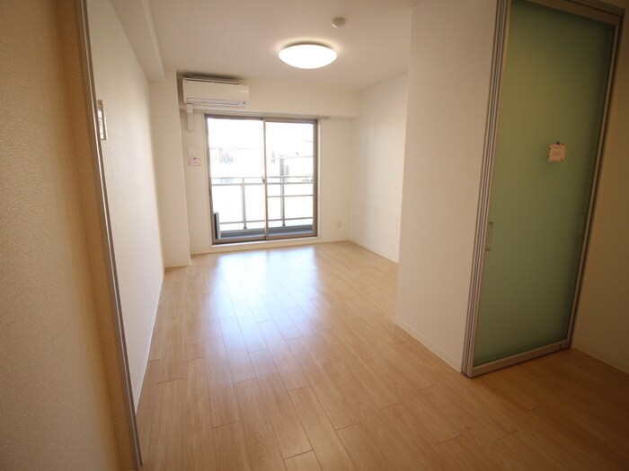 物件内観写真10　(居室)