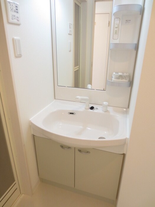 物件内観写真12　(洗面)