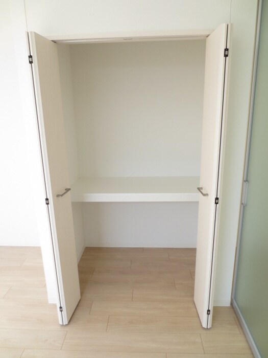 物件内観写真15　(収納)