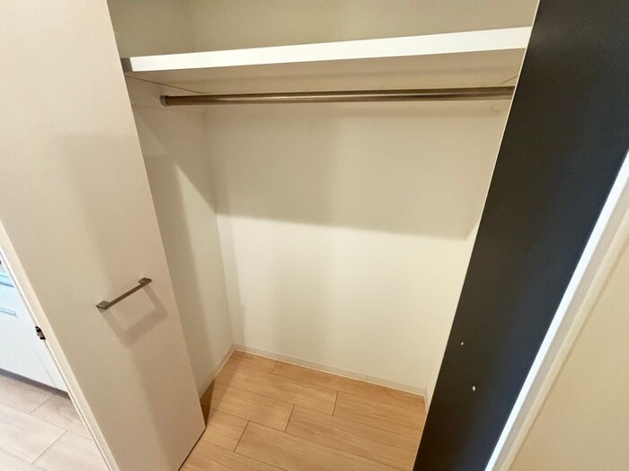 物件内観写真15　(収納)