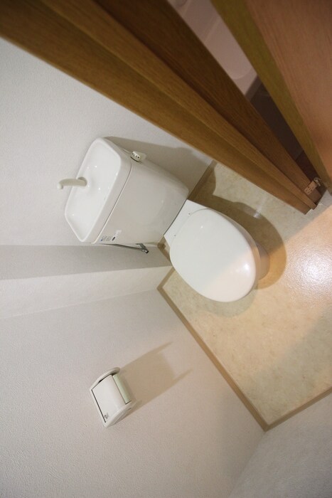 物件内観写真16　(トイレ)