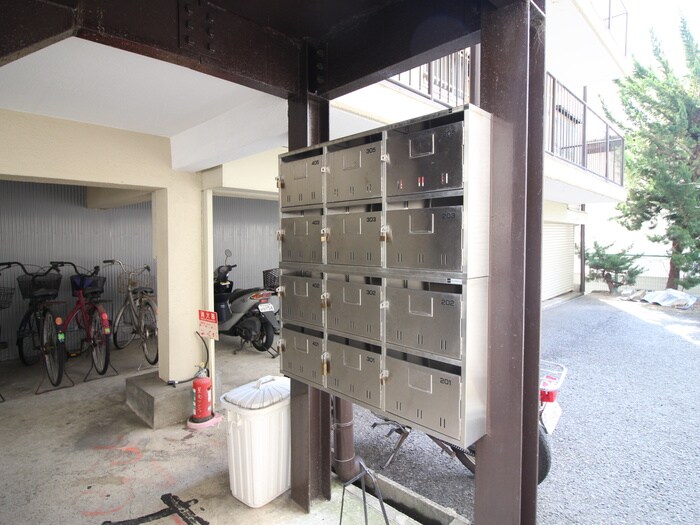 物件外観写真5　(建物設備)