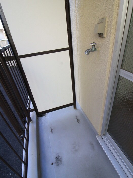 物件内観写真15　(洗濯機置場)