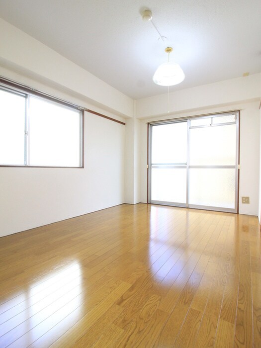 物件内観写真21　(居室)