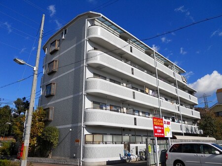 サンシャルム大阪屋外観写真