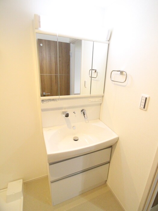 物件内観写真13　(洗面)