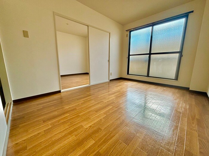 物件内観写真7　(居室)