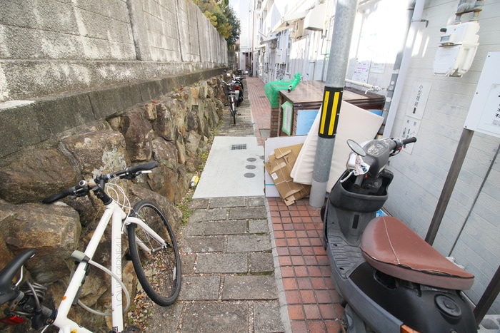 物件外観写真2　(駐輪場)