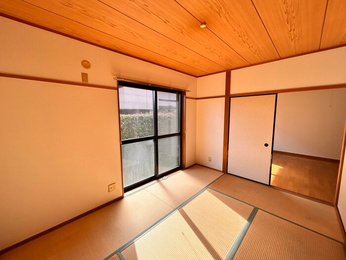 物件内観写真10　(居室)