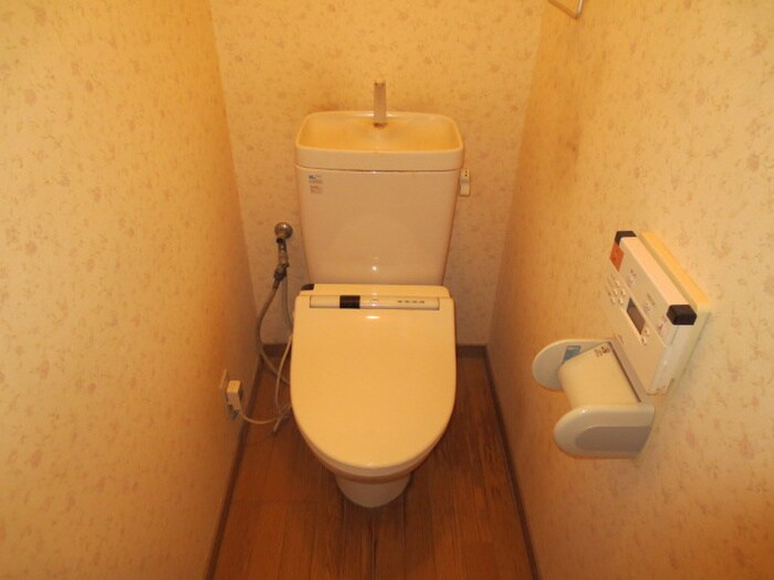 物件内観写真14　(トイレ)