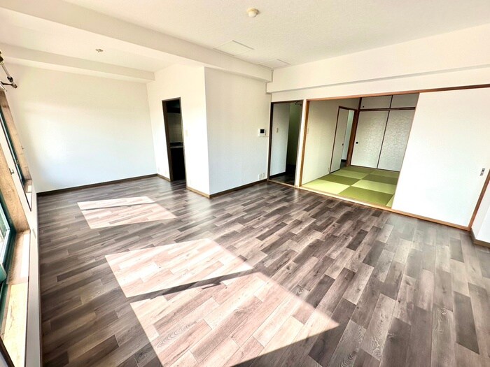 物件内観写真8　(居室)