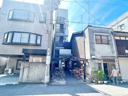 シュ－ルメゾン外観写真