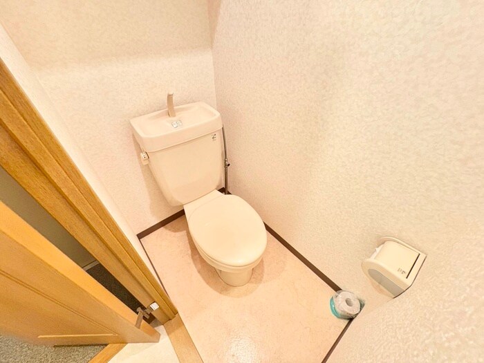 物件内観写真13　(トイレ)