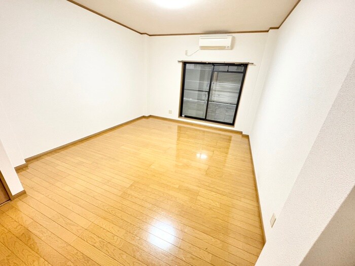 物件内観写真20　(居室)