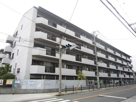 種村マンション５番館外観写真