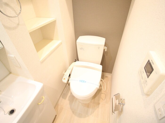 物件内観写真9　(トイレ)