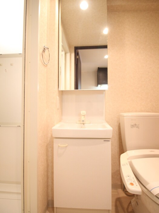 物件内観写真10　(洗面)