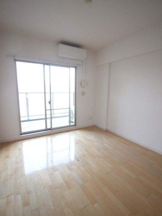 物件内観写真12　(居室)