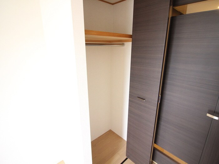 物件内観写真18　(収納)