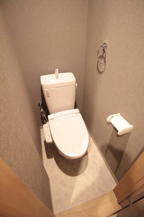 物件内観写真10　(トイレ)