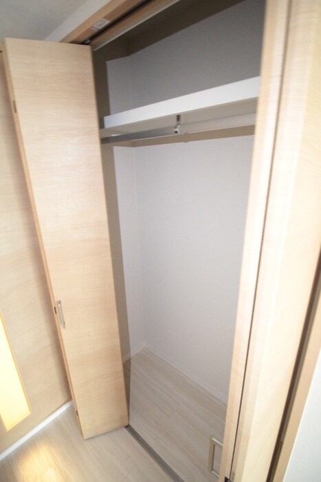 物件内観写真15　(収納)