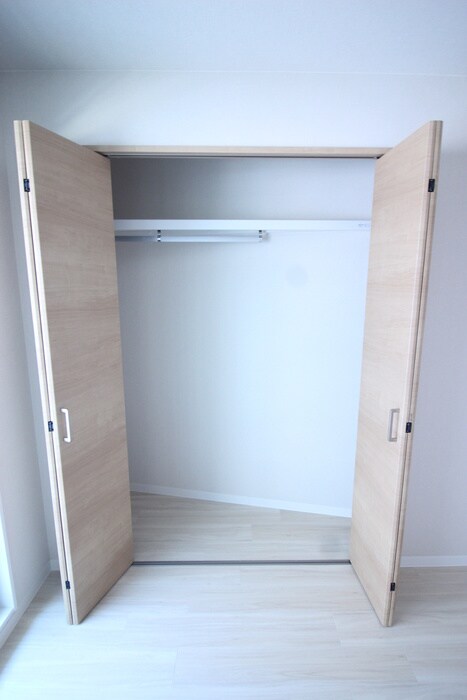 物件内観写真16　(収納)