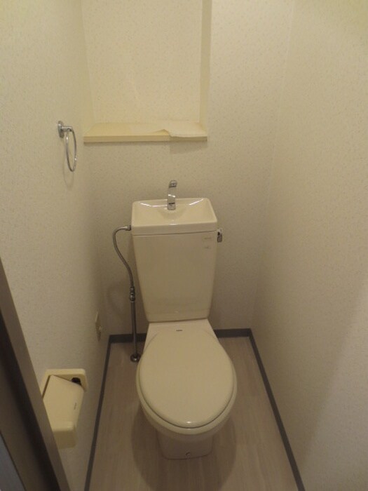 物件内観写真9　(トイレ)