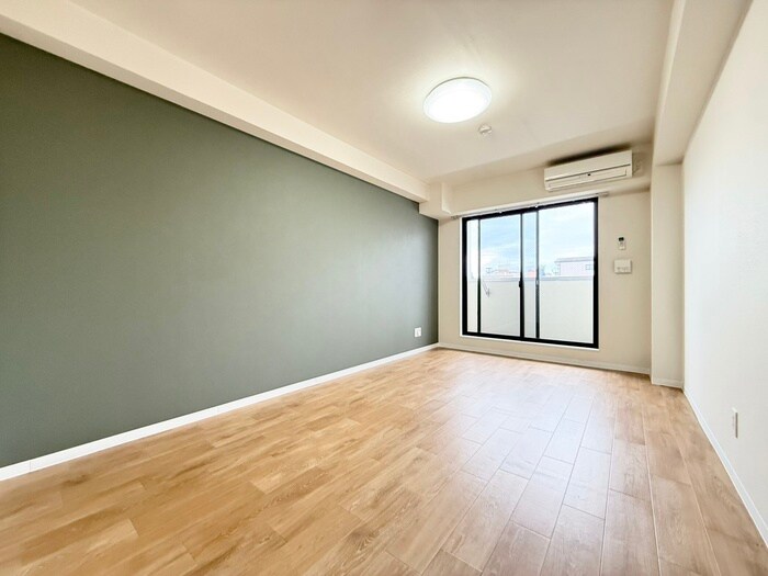 物件内観写真9　(居室)