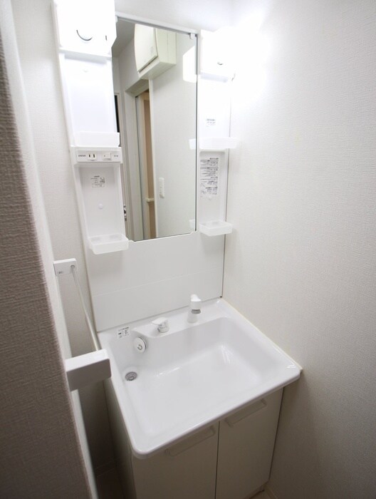 物件内観写真10　(洗面)