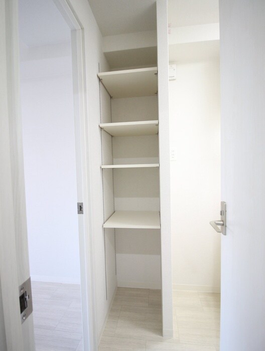 物件内観写真14　(靴箱)