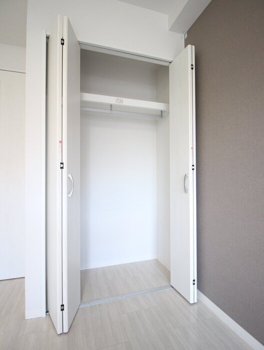 物件内観写真15　(収納)