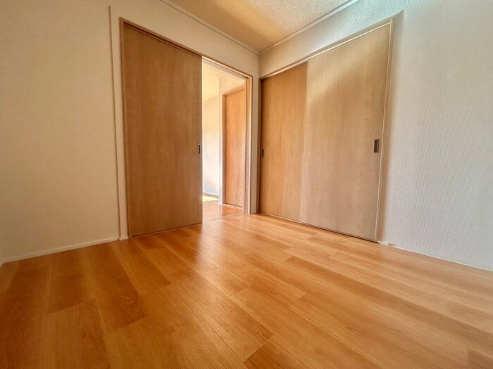 物件内観写真7　(居室)