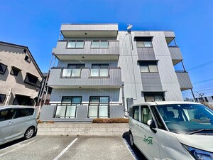 センチュリーハイム外観写真
