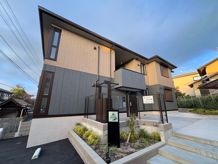 物件外観写真1　(外観写真)