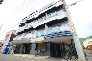 オ－ドリ－枚岡Ｂ棟外観写真