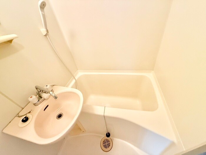 物件内観写真8　(バス／シャワールーム等)