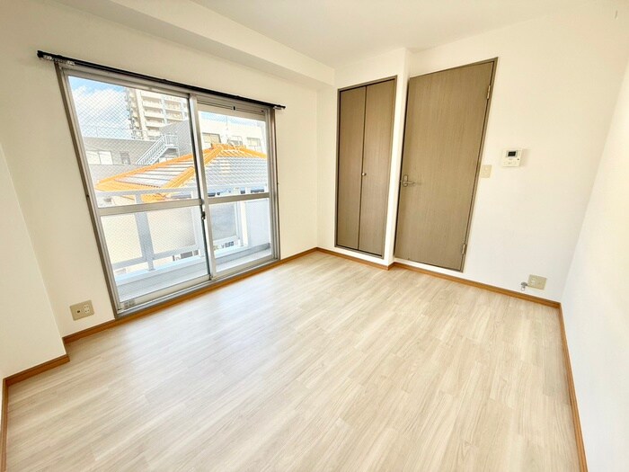 物件内観写真15　(居室)